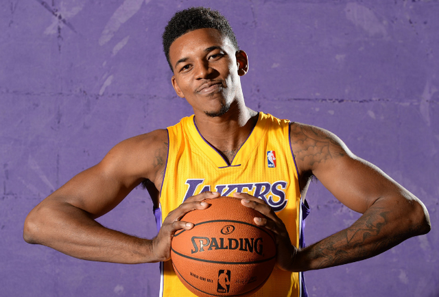 当所有人还 当所有人还